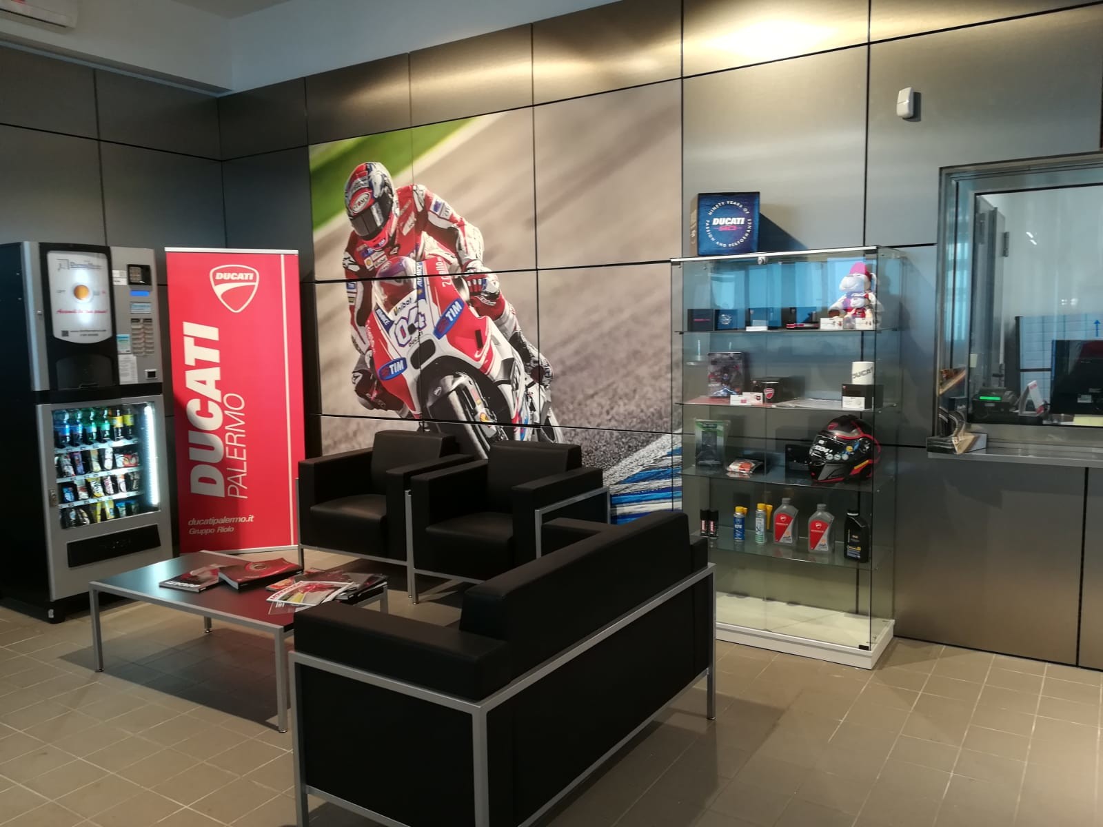 service ducati palermo 2.jpg